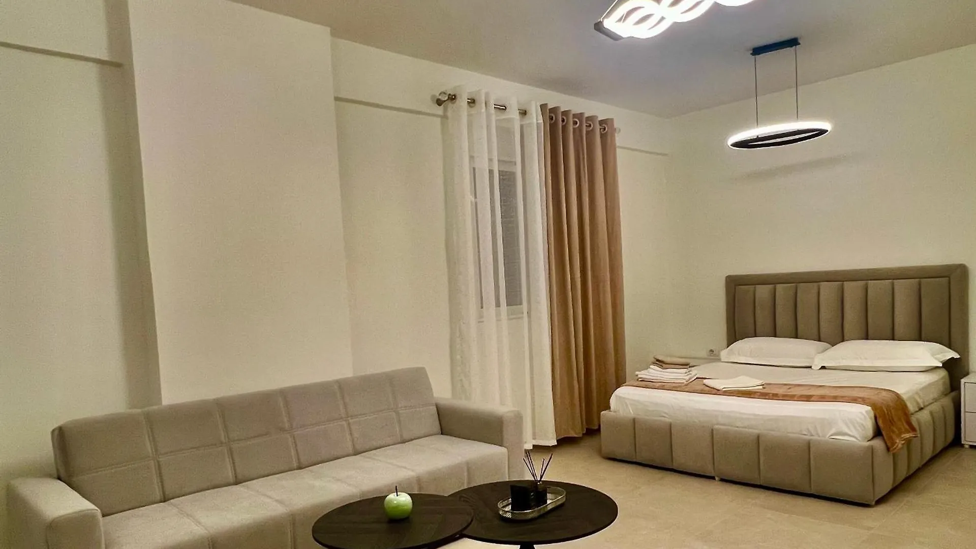 Isufi Modern Studio Sarandë